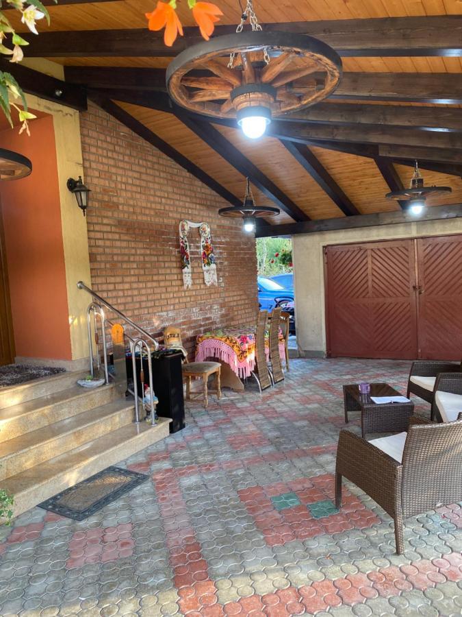 Hotel Casa Cu Flori Moisei Zewnętrze zdjęcie