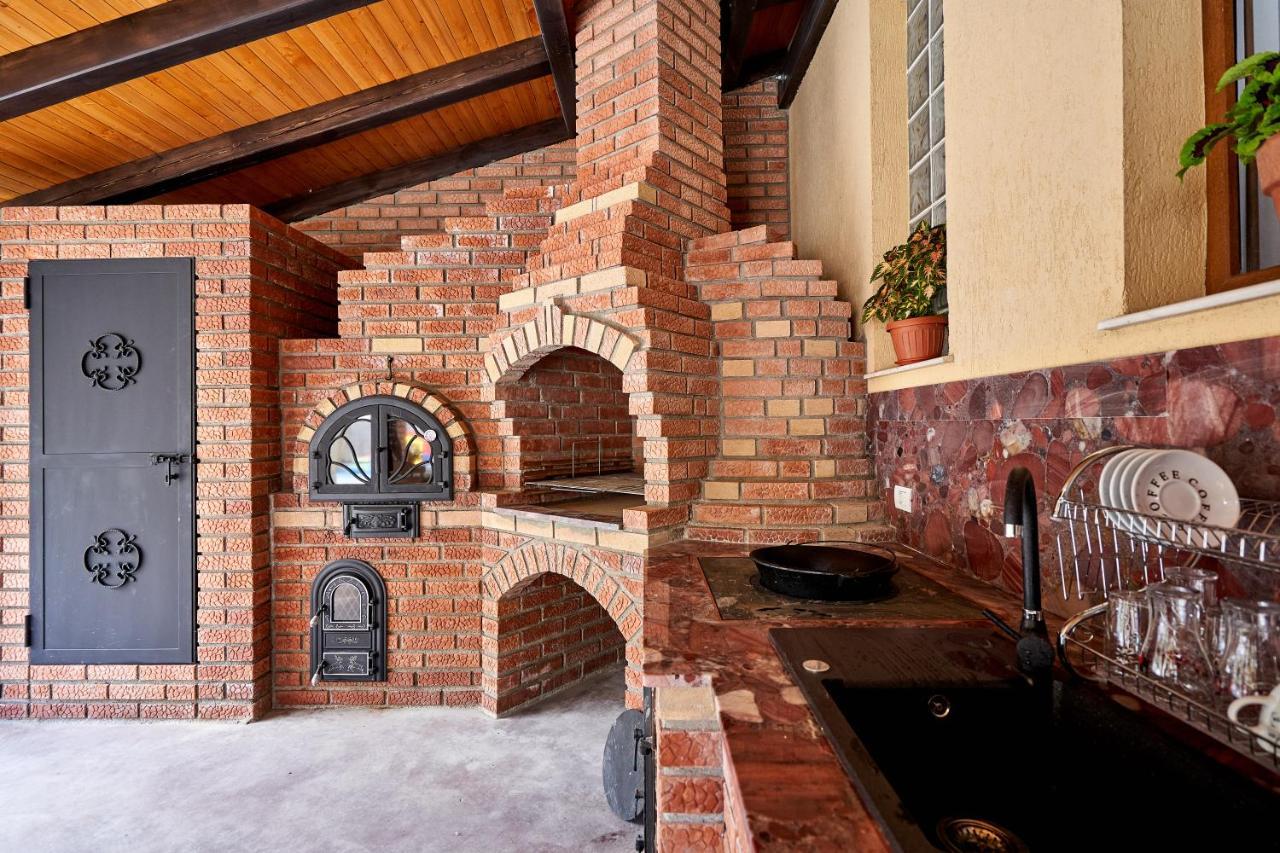 Hotel Casa Cu Flori Moisei Zewnętrze zdjęcie